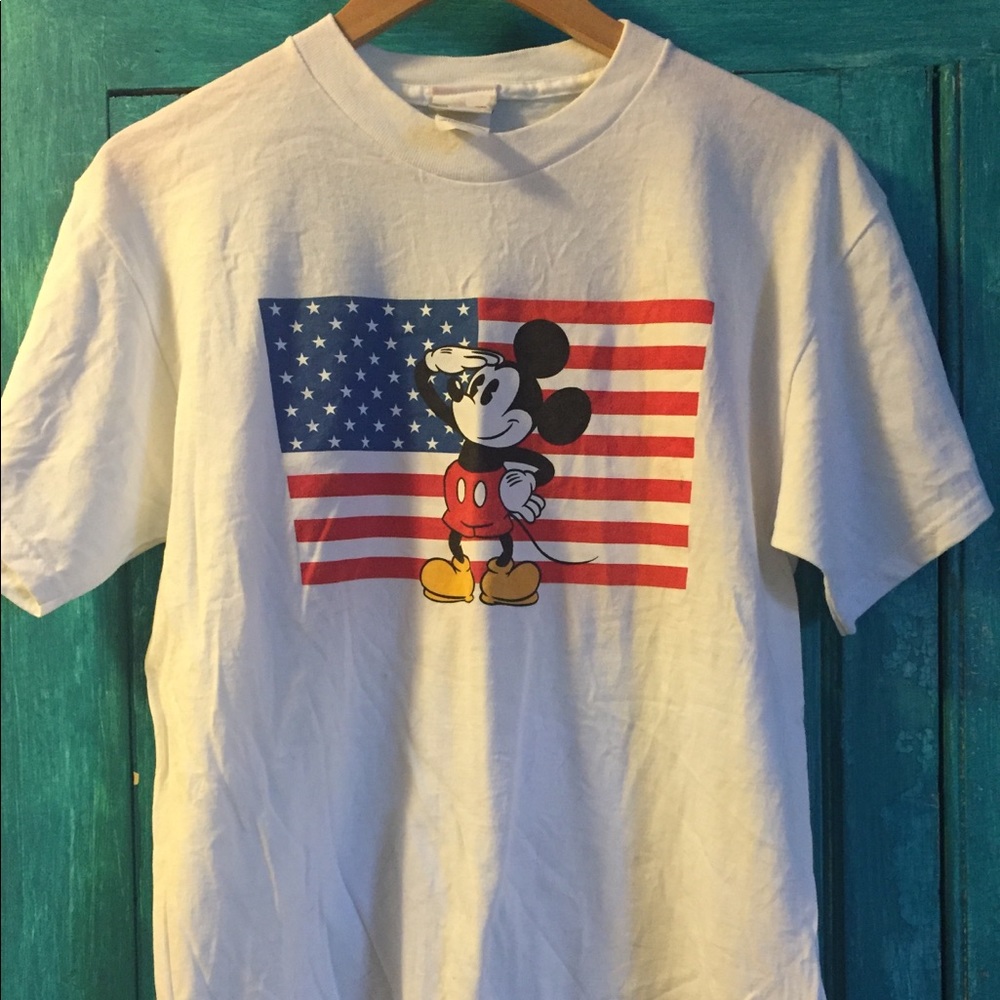 Vintage Mickey Mouse T-shirt